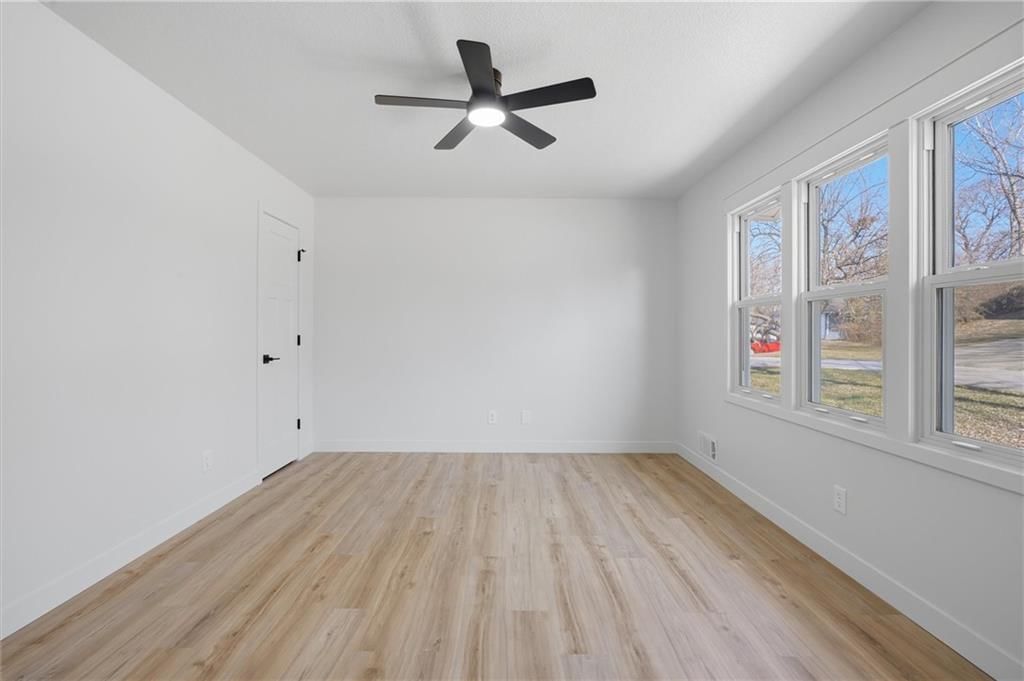 332 Woods Avenue — photo 12