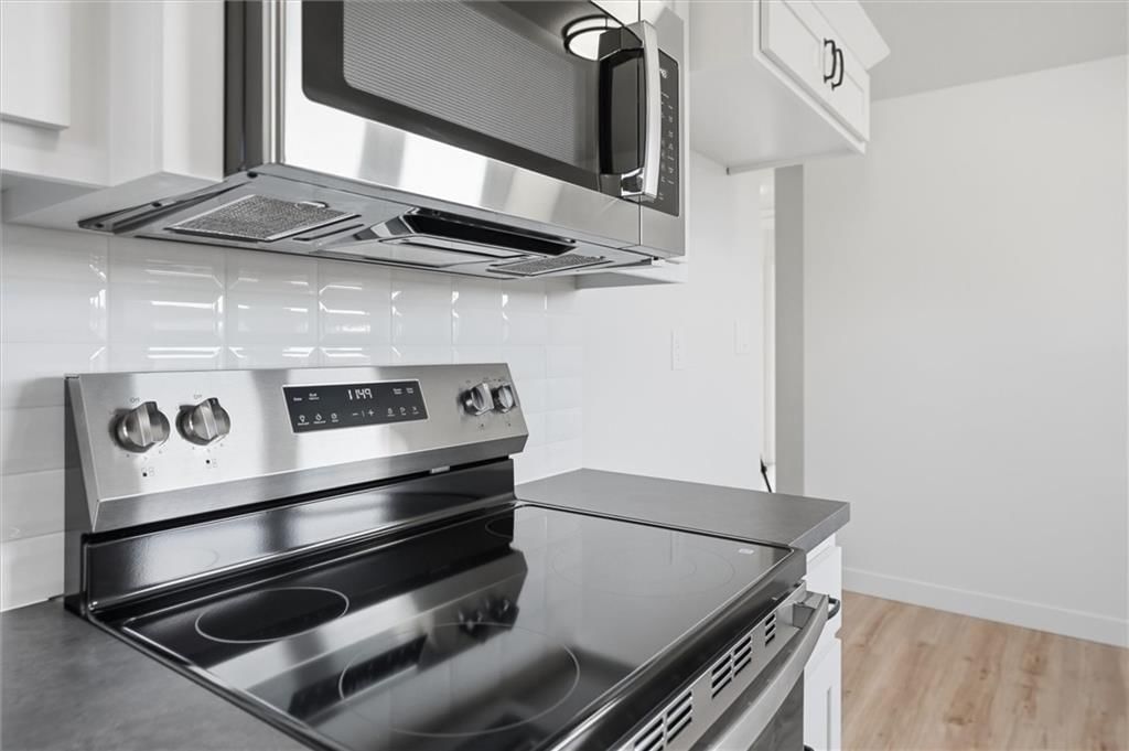 332 Woods Avenue — photo 16