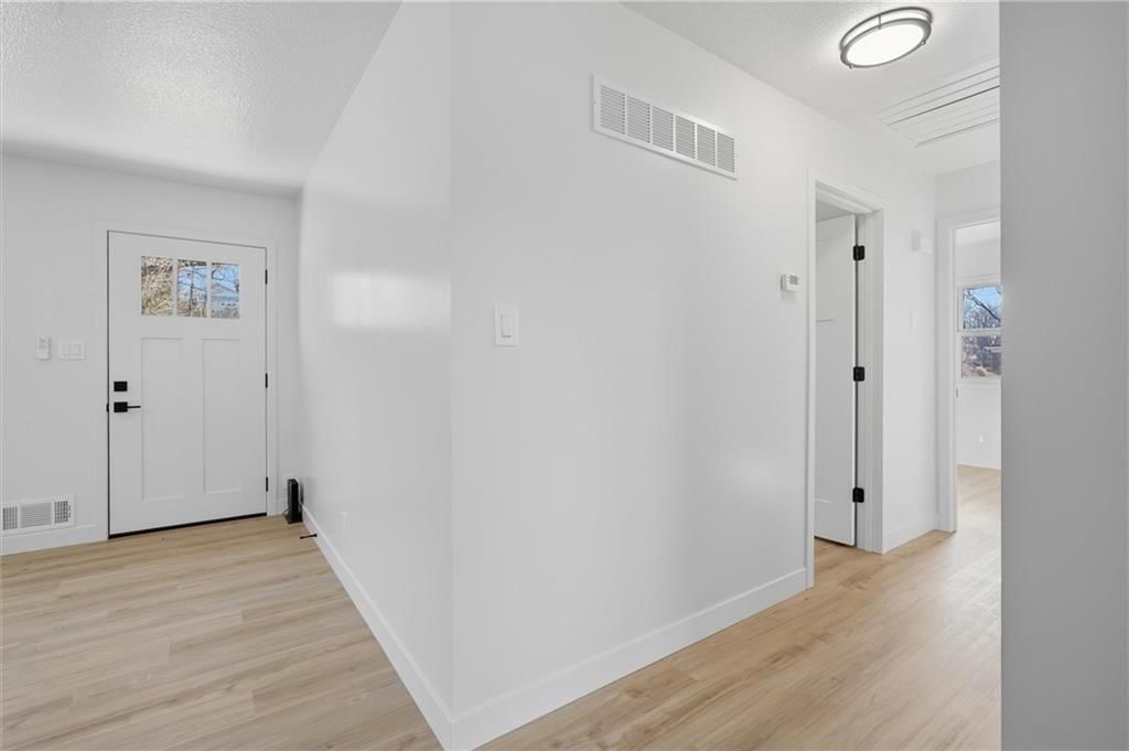332 Woods Avenue — photo 18