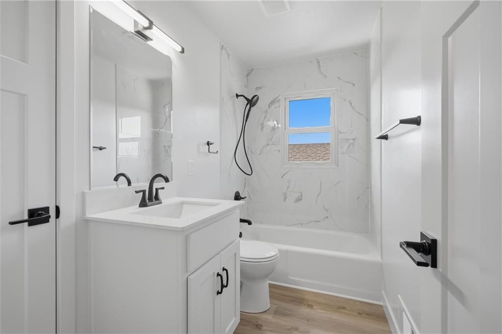 332 Woods Avenue — photo 20