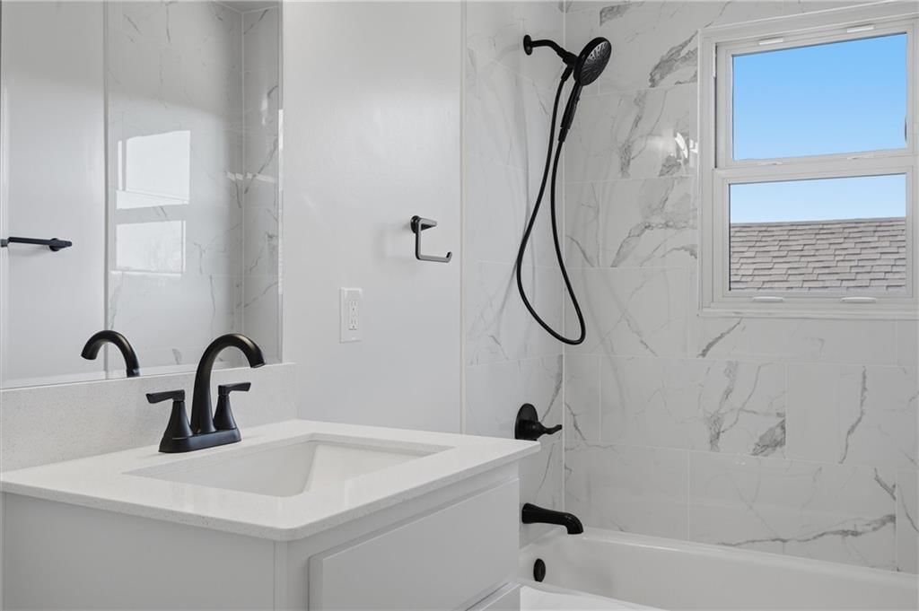 332 Woods Avenue — photo 21