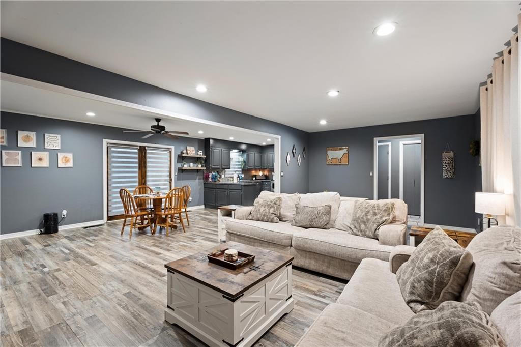 105 Fawnwood Drive — photo 11