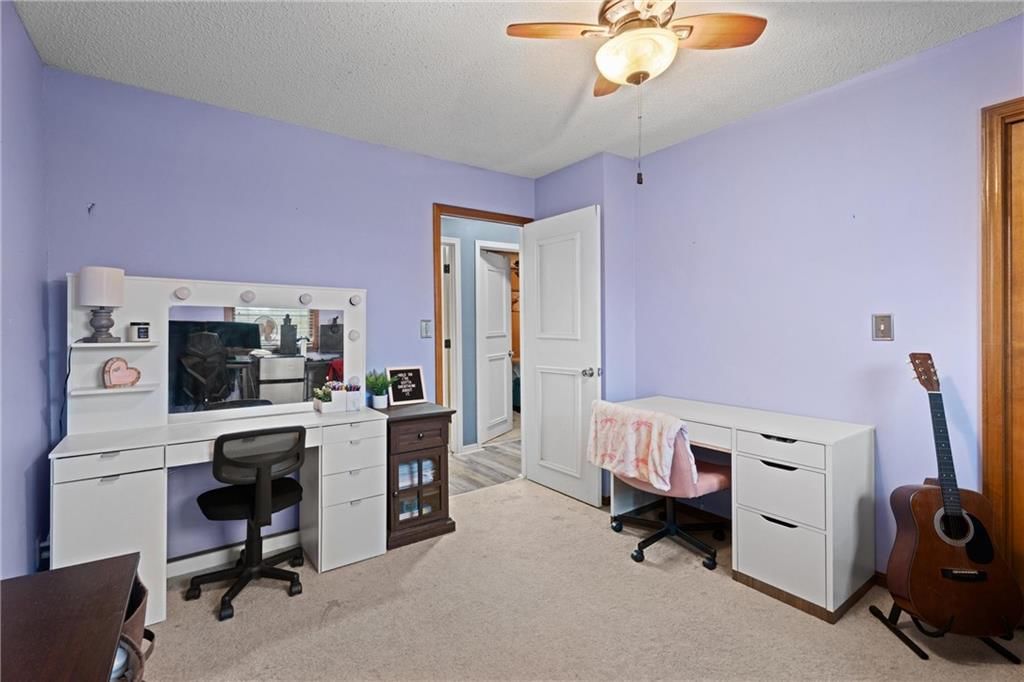 105 Fawnwood Drive — photo 27