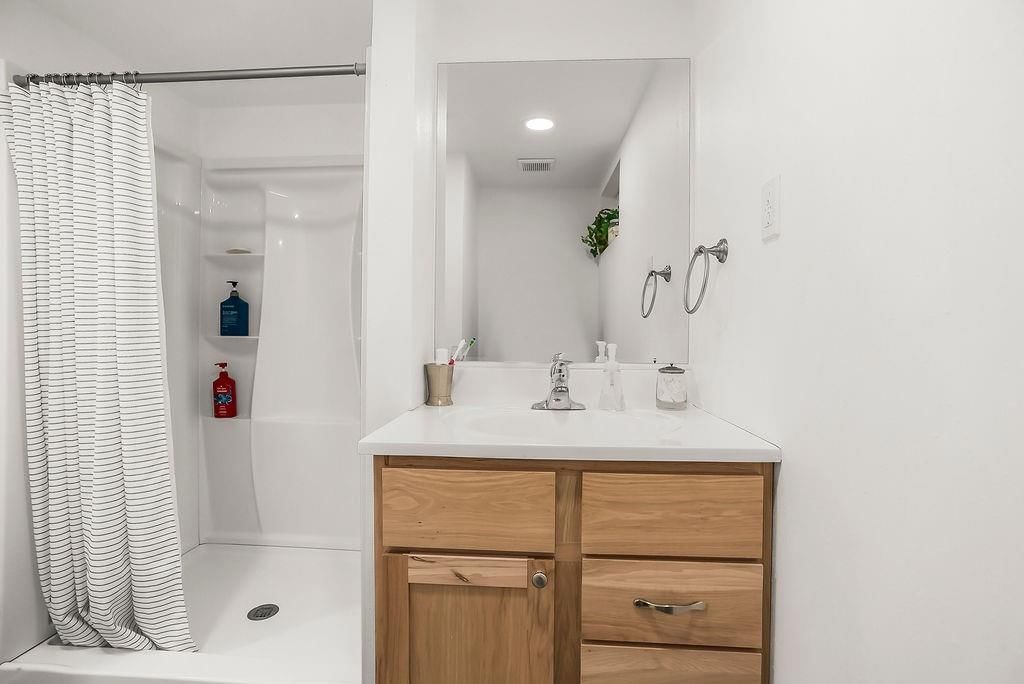 604 Osage Street — photo 17