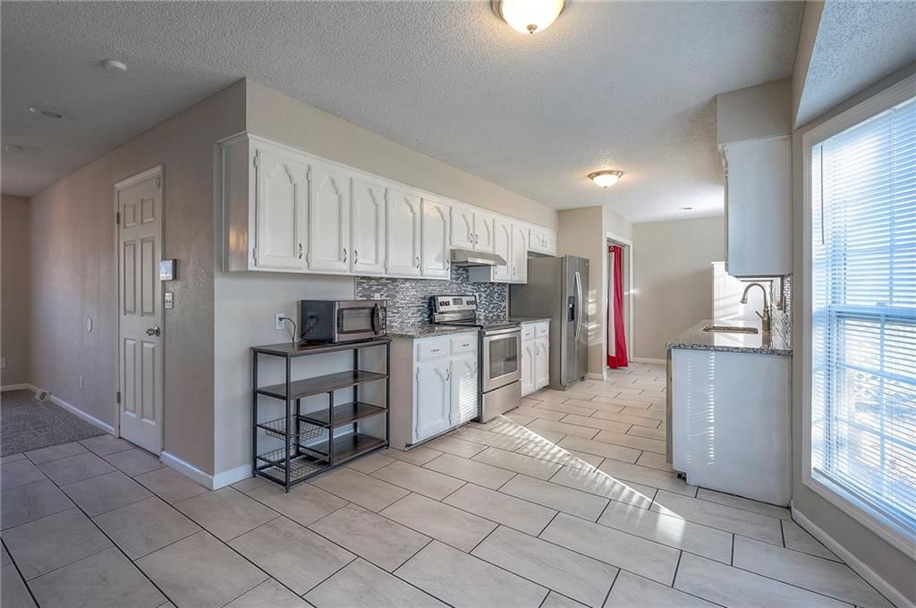 16806 Hardee Street — photo 17