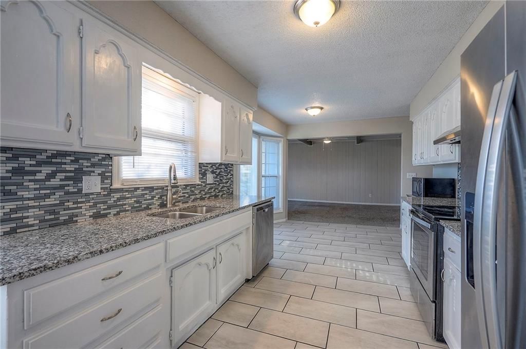 16806 Hardee Street — photo 23