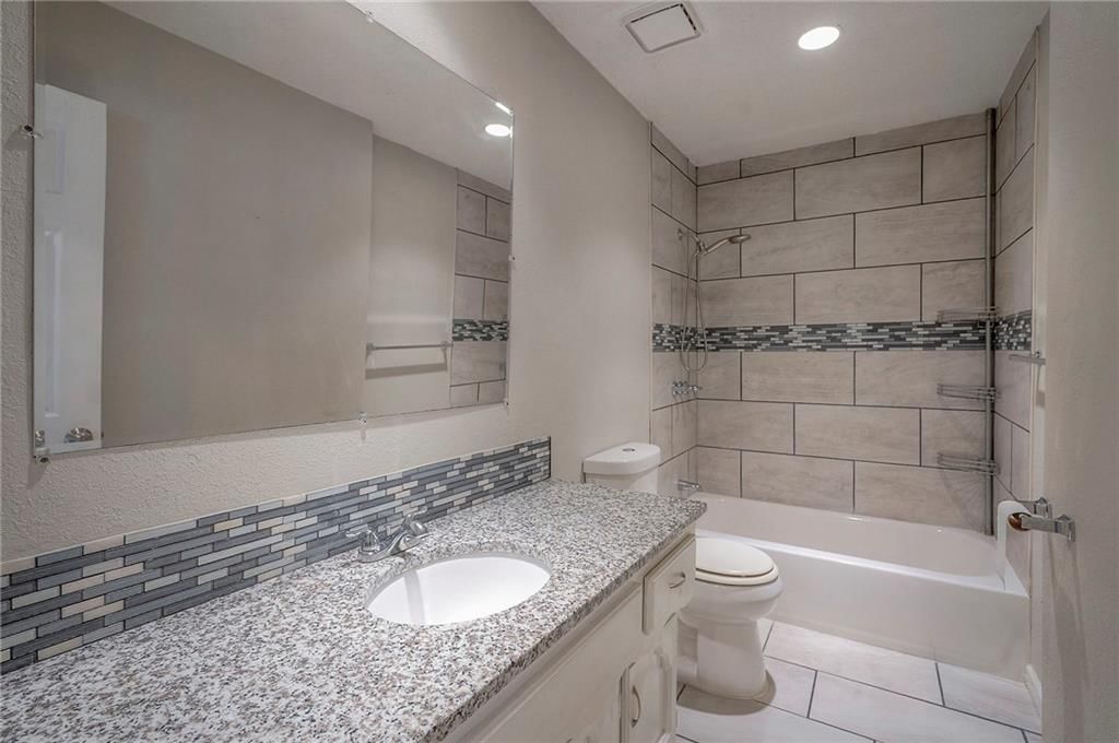 16806 Hardee Street — photo 25
