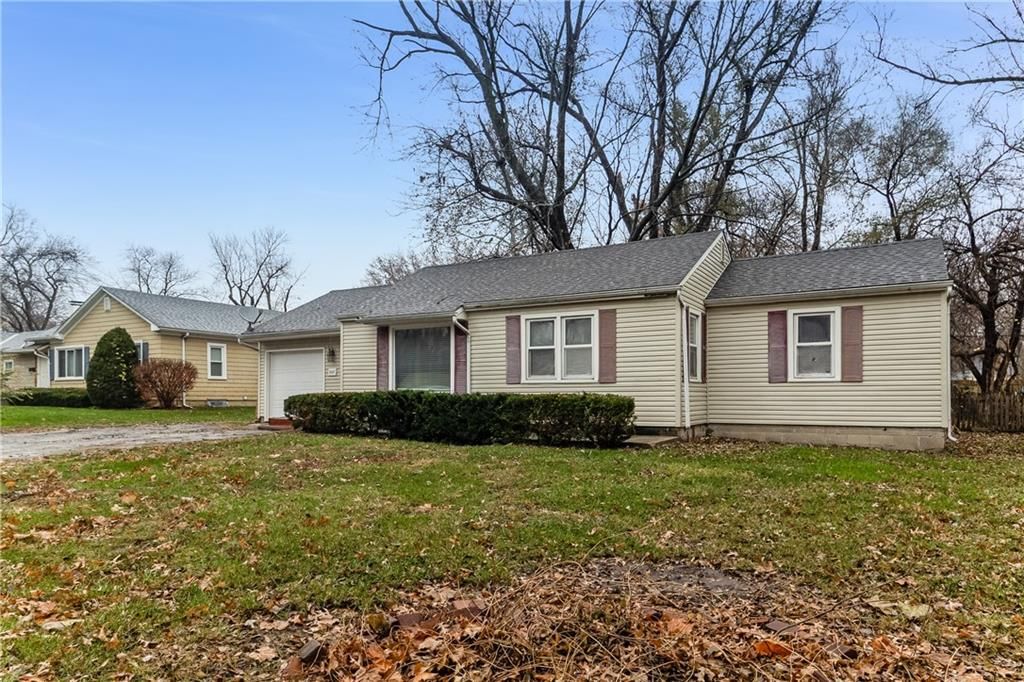 8107 Antioch Road — photo 2