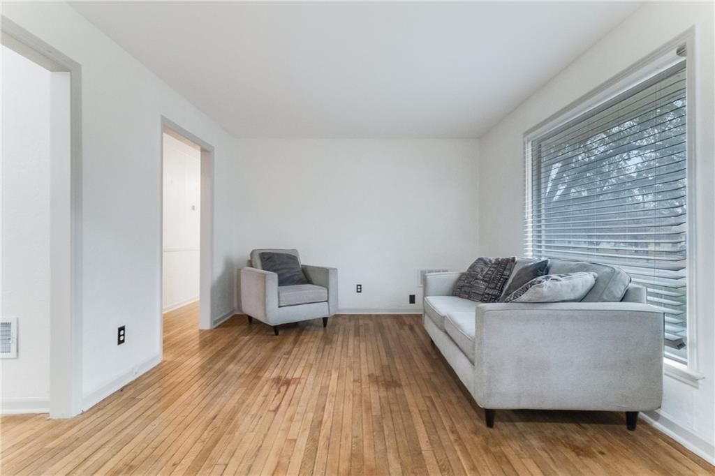 8107 Antioch Road — photo 5