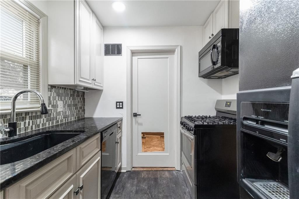 8107 Antioch Road — photo 10