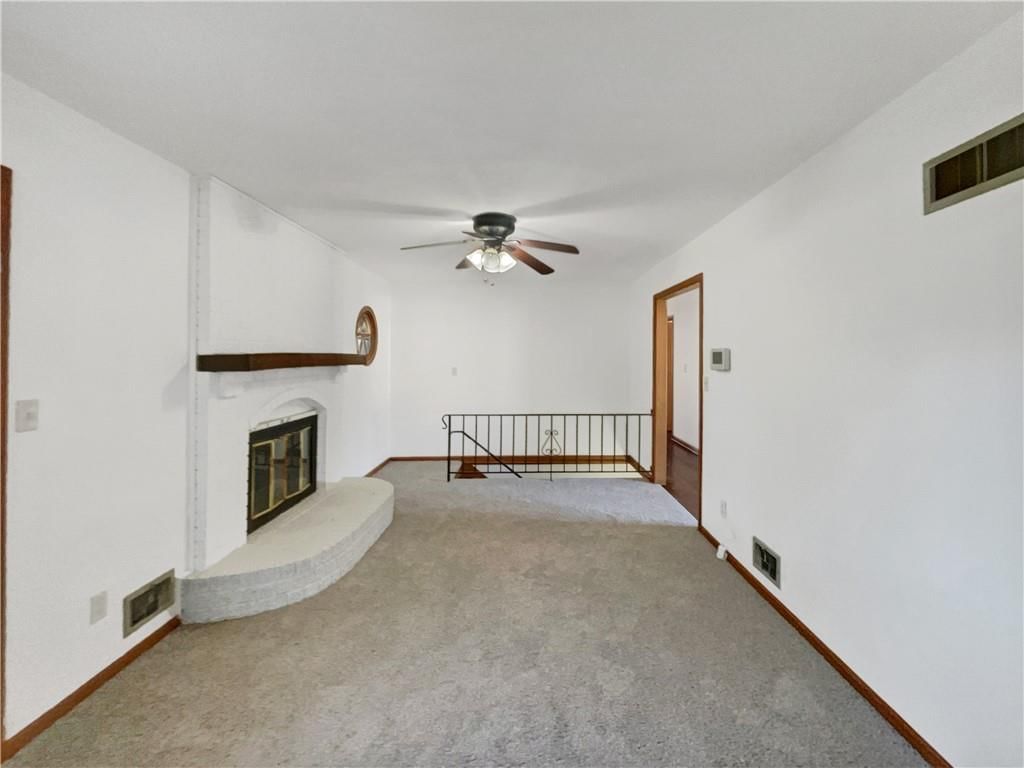 3711 S Kiger Road — photo 3