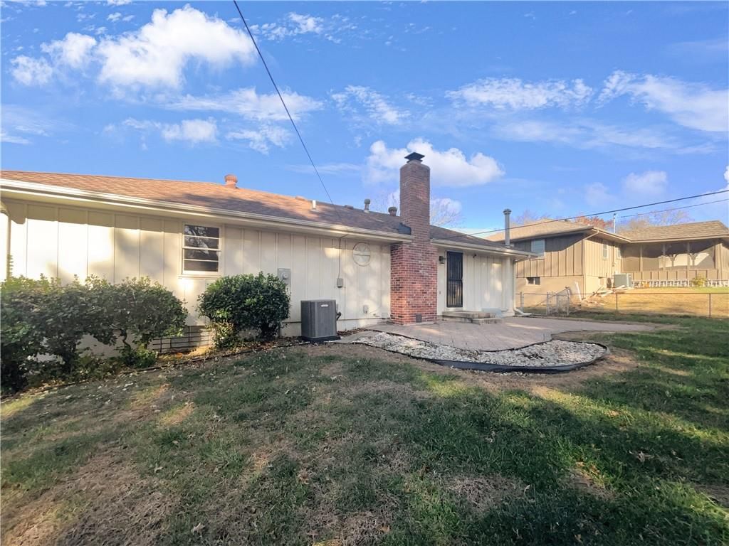 3711 S Kiger Road — photo 18