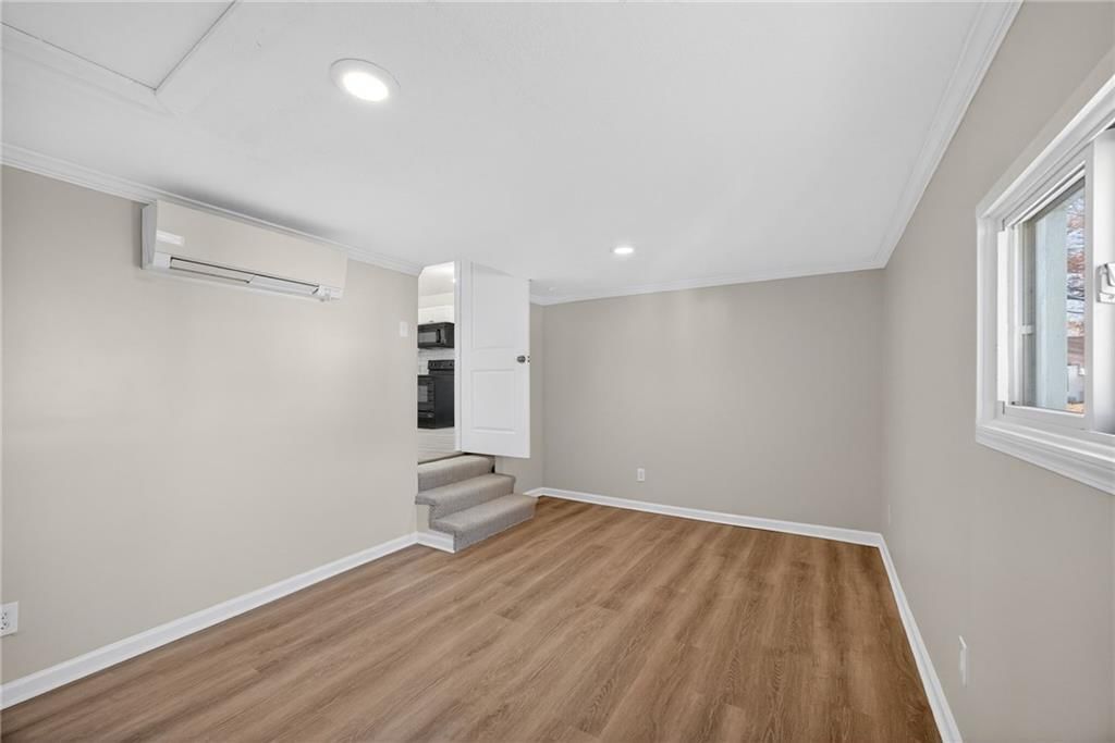 2643 S 30th Street — photo 12