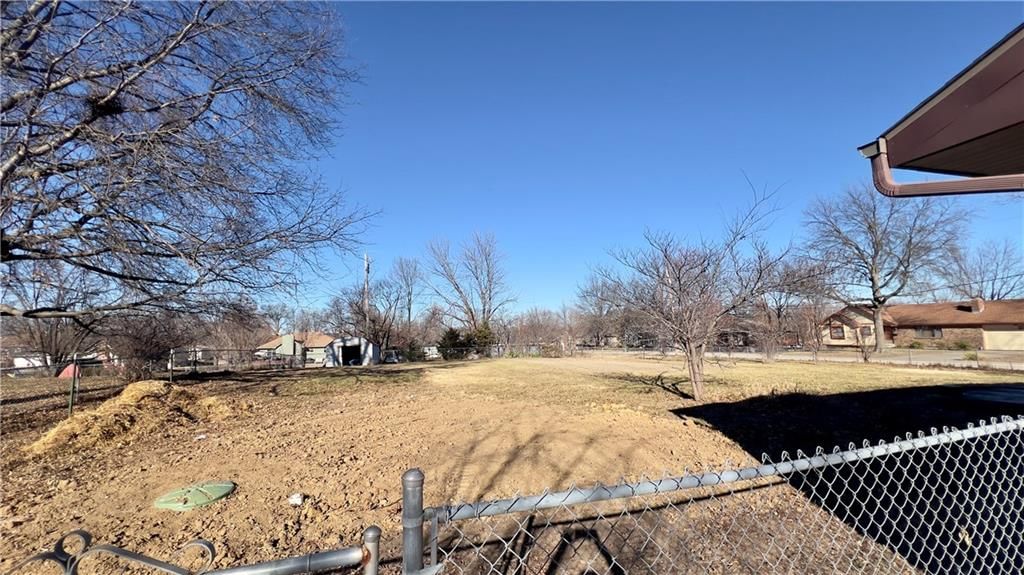 13500 Pioneer Road — photo 34