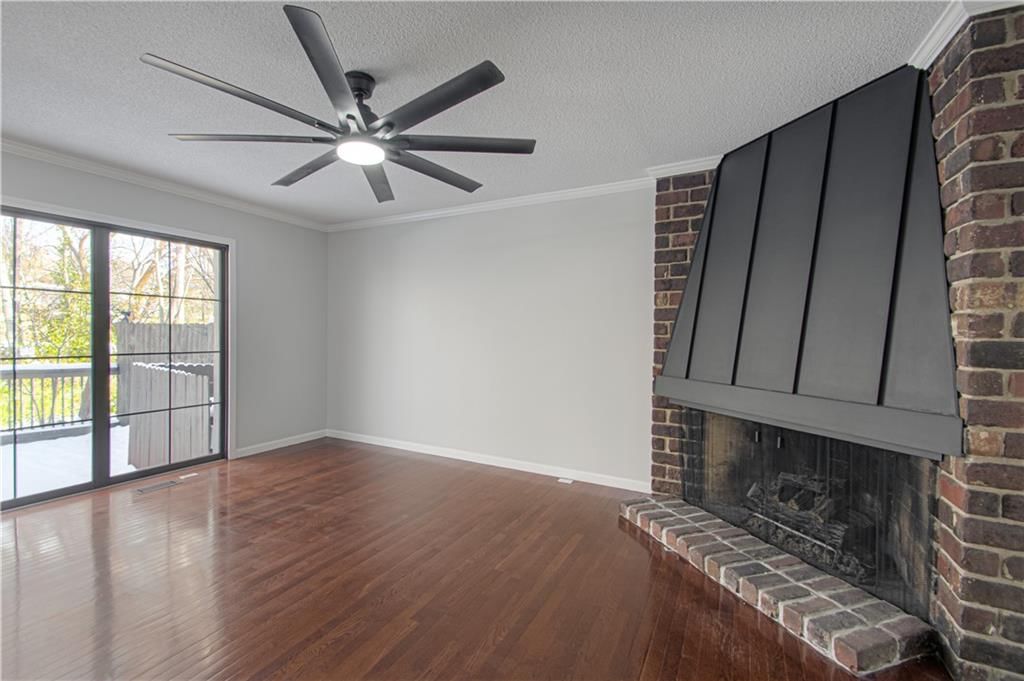 10209 Foster Street — photo 7