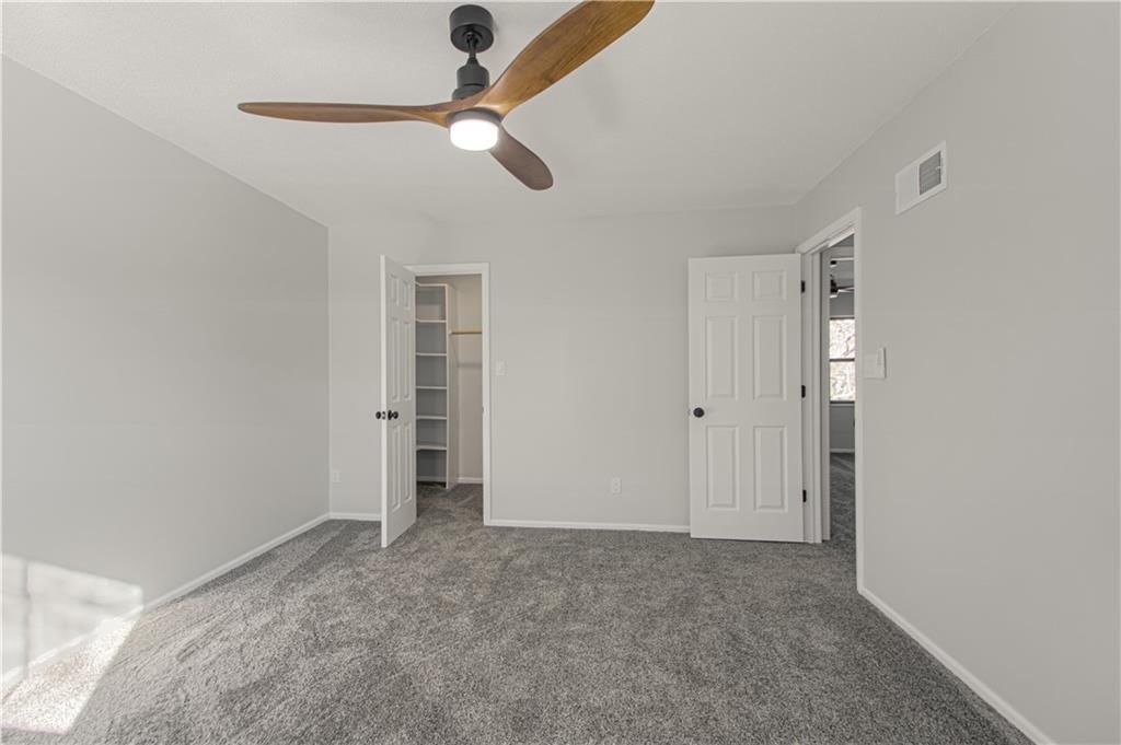 10209 Foster Street — photo 20