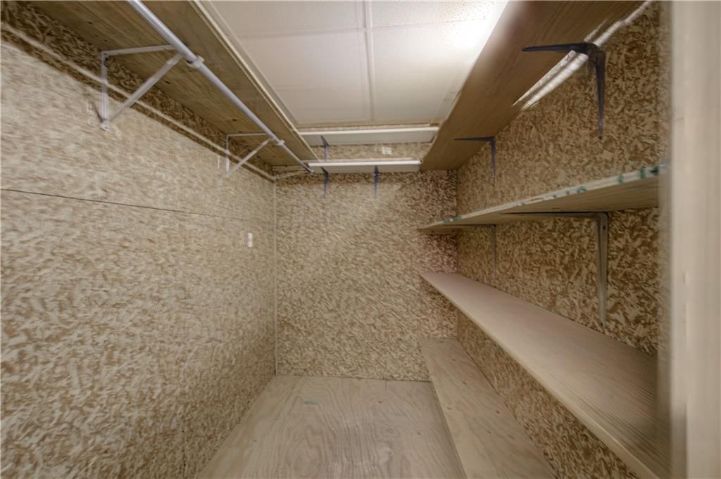 10209 Foster Street — photo 27