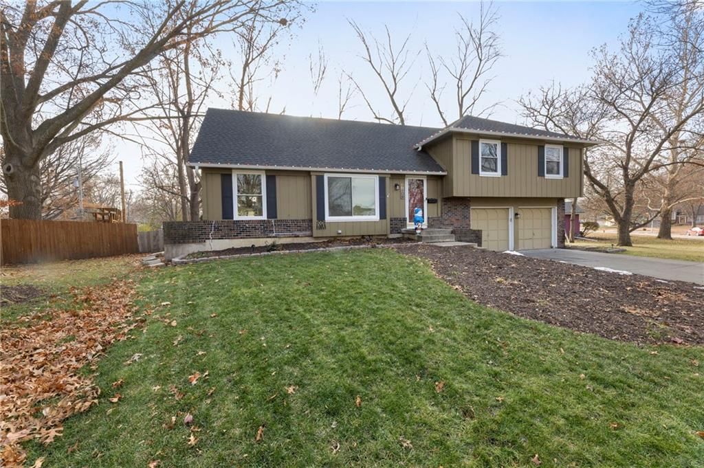 9609 Hardy Street — photo 2