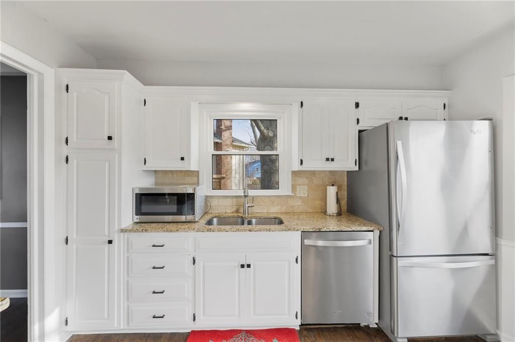 9609 Hardy Street — photo 6