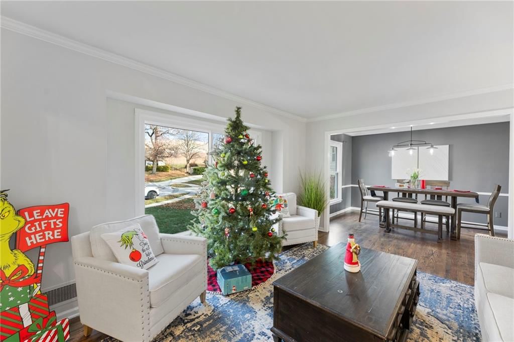 9609 Hardy Street — photo 15