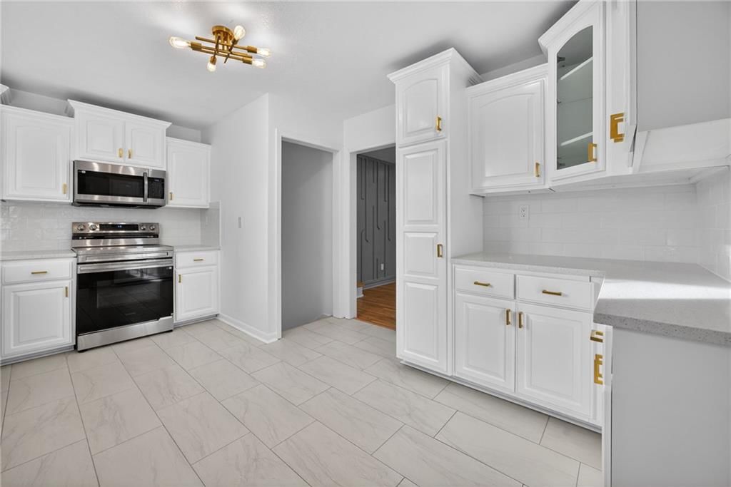 10223 Dearborn Drive — photo 13