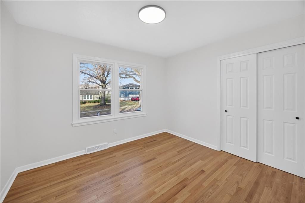 10223 Dearborn Drive — photo 15