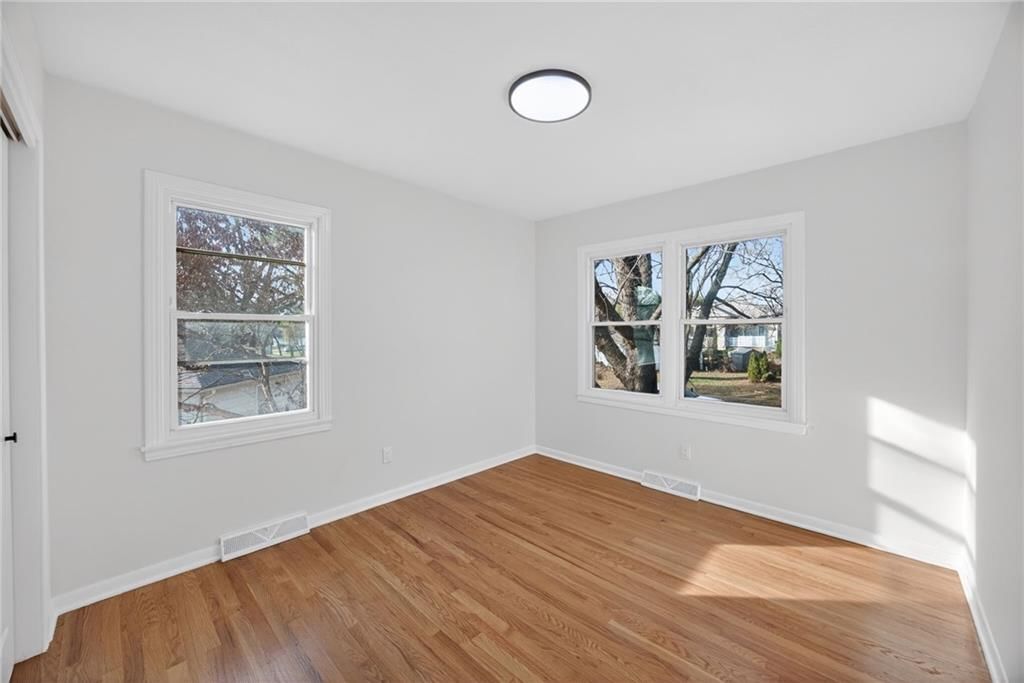 10223 Dearborn Drive — photo 18