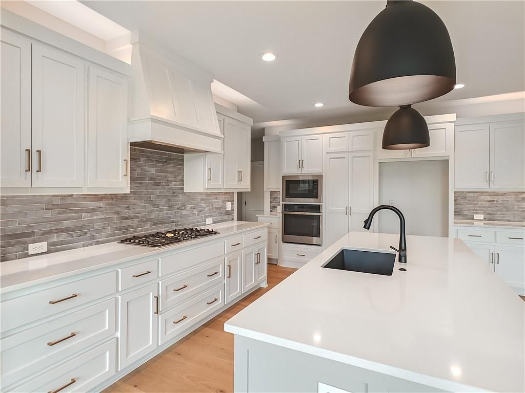 16735 S Fellows Street — photo 18