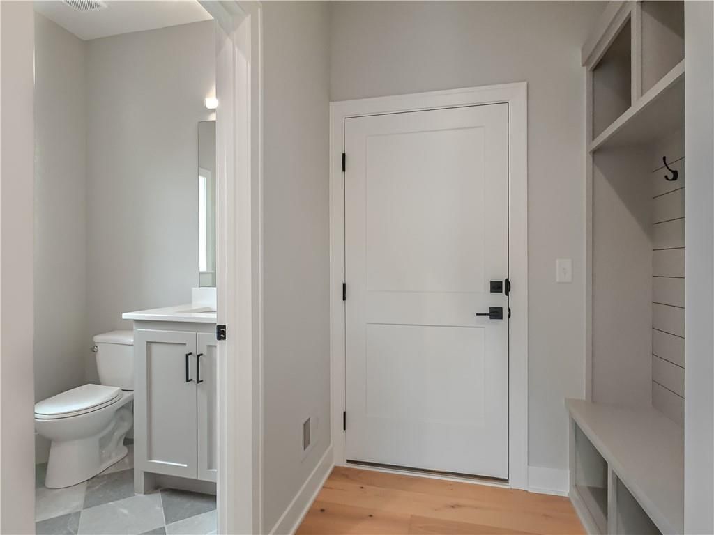 16735 S Fellows Street — photo 24