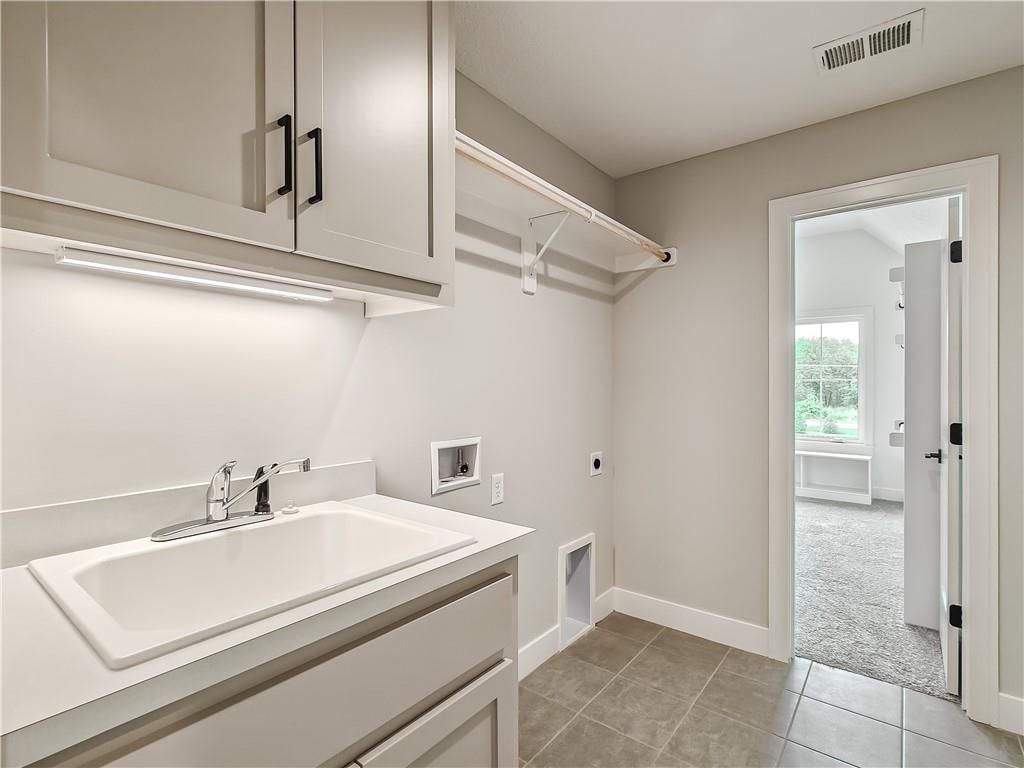 16735 S Fellows Street — photo 42