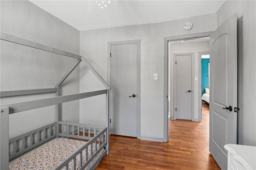 3333 Seneca Street — photo 15