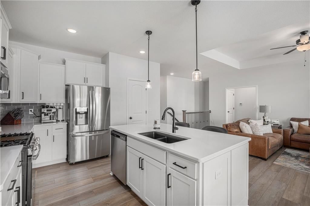 3922 NW 96th Street — photo 12