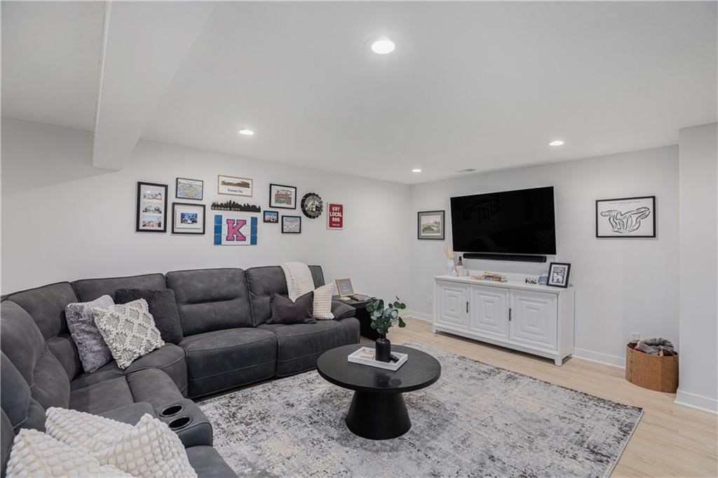 3922 NW 96th Street — photo 23