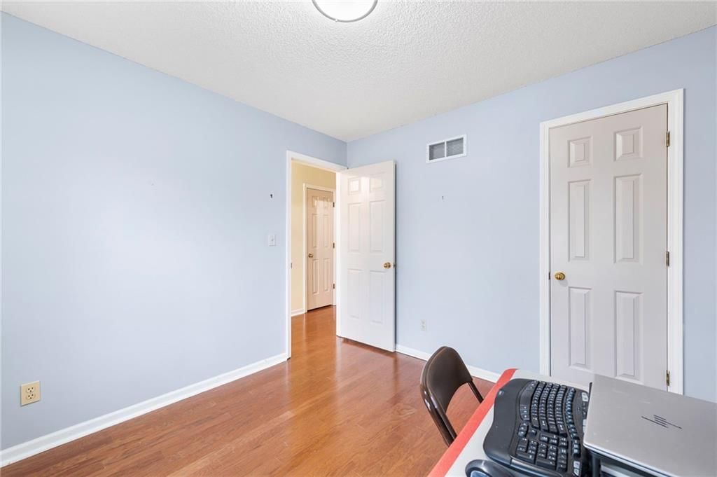 23835 W 57th Street — photo 15