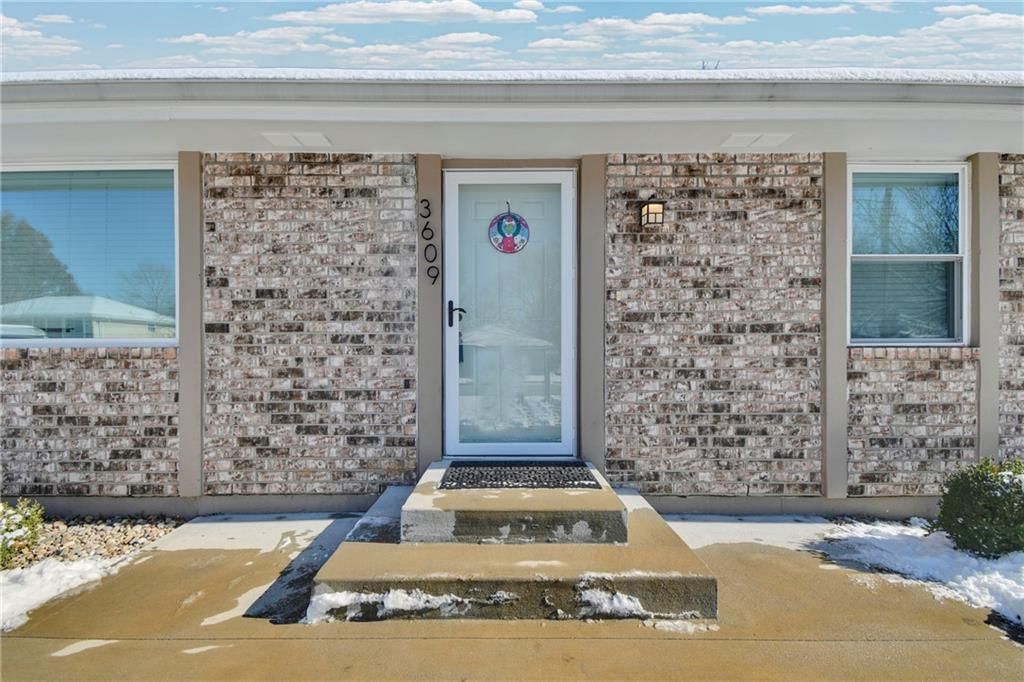 3609 SW Harbor Circle — photo 4