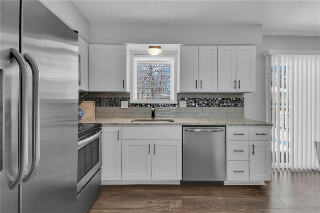 3609 SW Harbor Circle — photo 10
