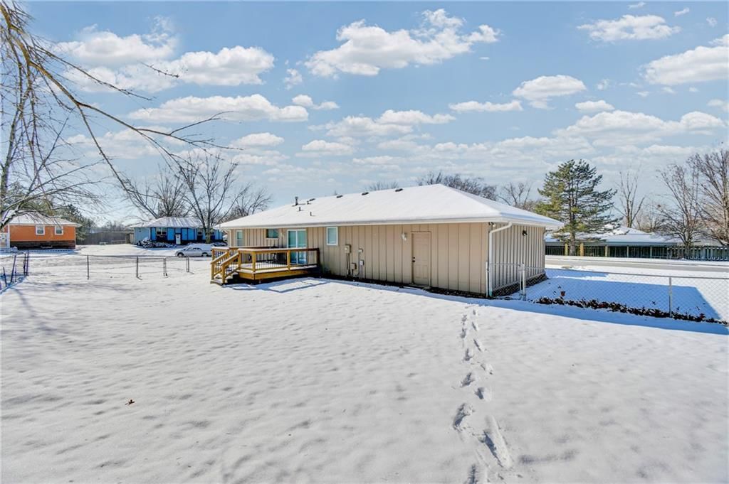 3609 SW Harbor Circle — photo 31