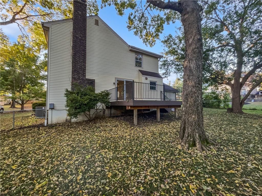 7518 NW 76th Place — photo 15