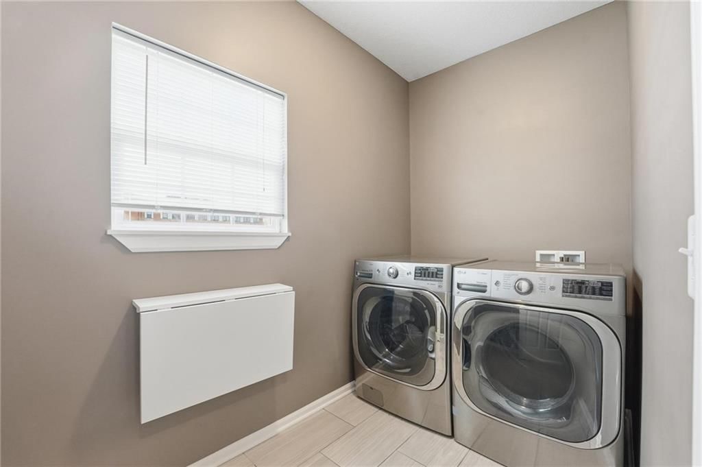 2116 Garfield Avenue — photo 13