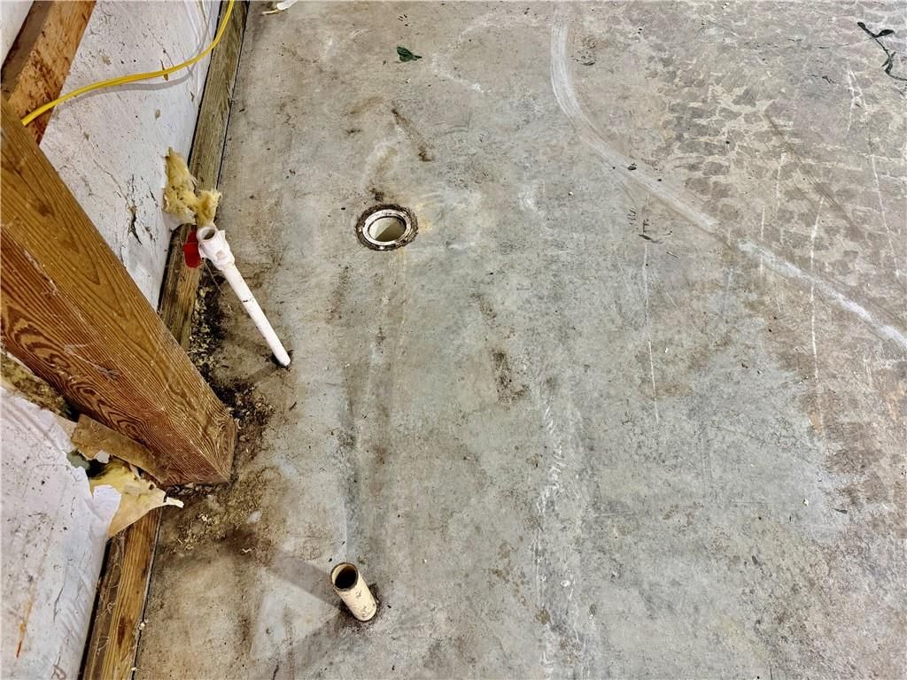 1 Hershaw Street — photo 6