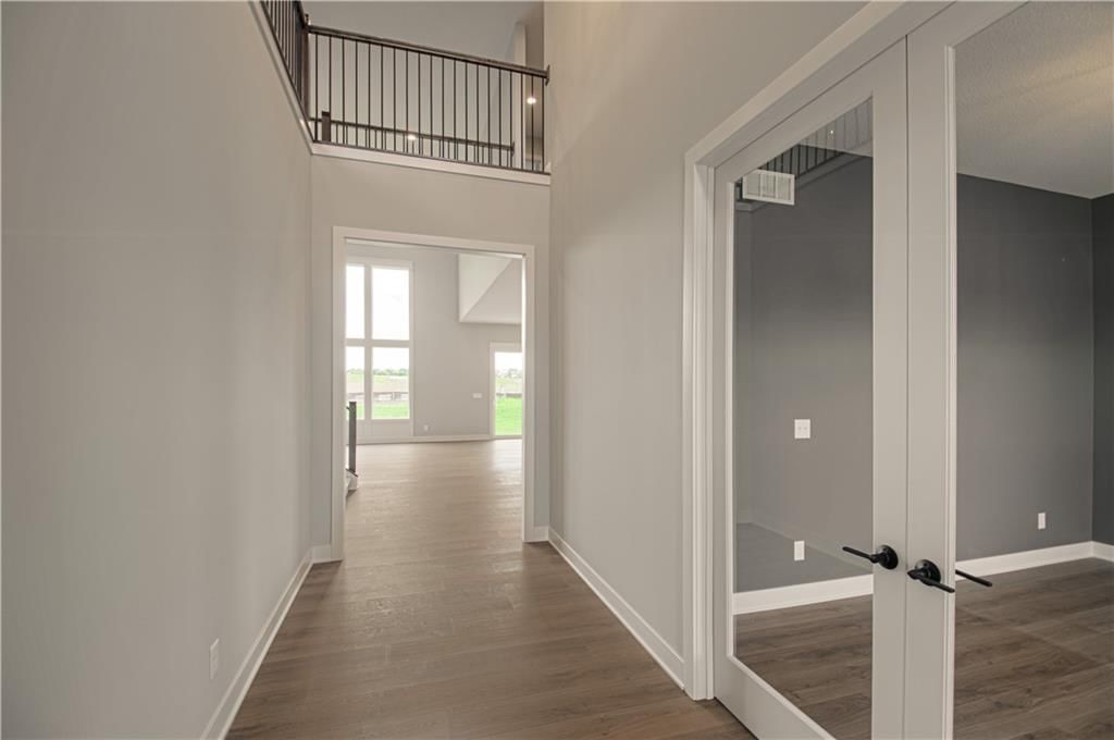 17168 S Laurelwood Street — photo 3