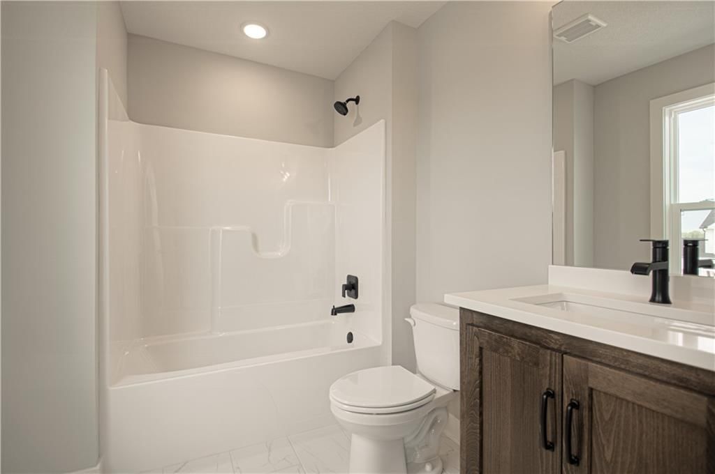 17168 S Laurelwood Street — photo 34