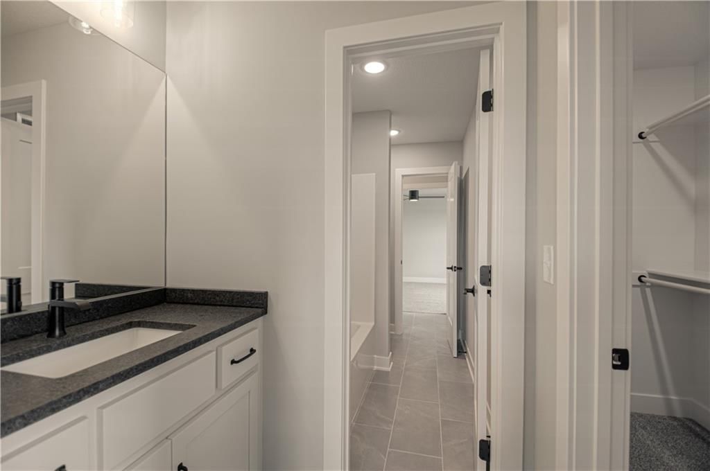 17168 S Laurelwood Street — photo 37