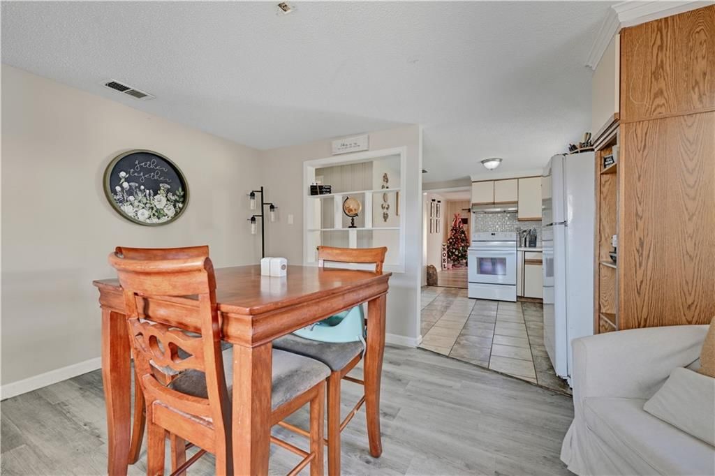 5636 Pitkin Street — photo 5
