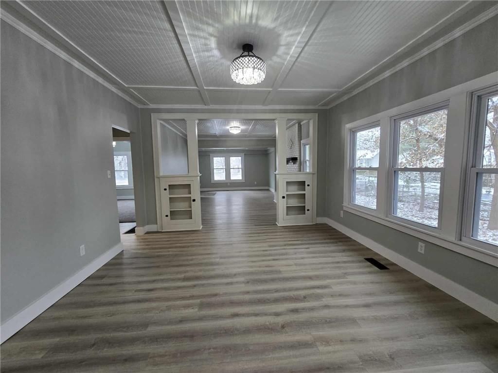 605 E Grandriver Street — photo 11