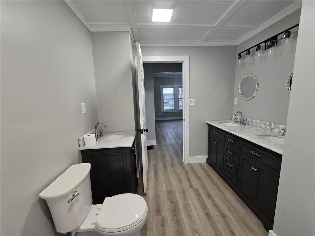 605 E Grandriver Street — photo 14