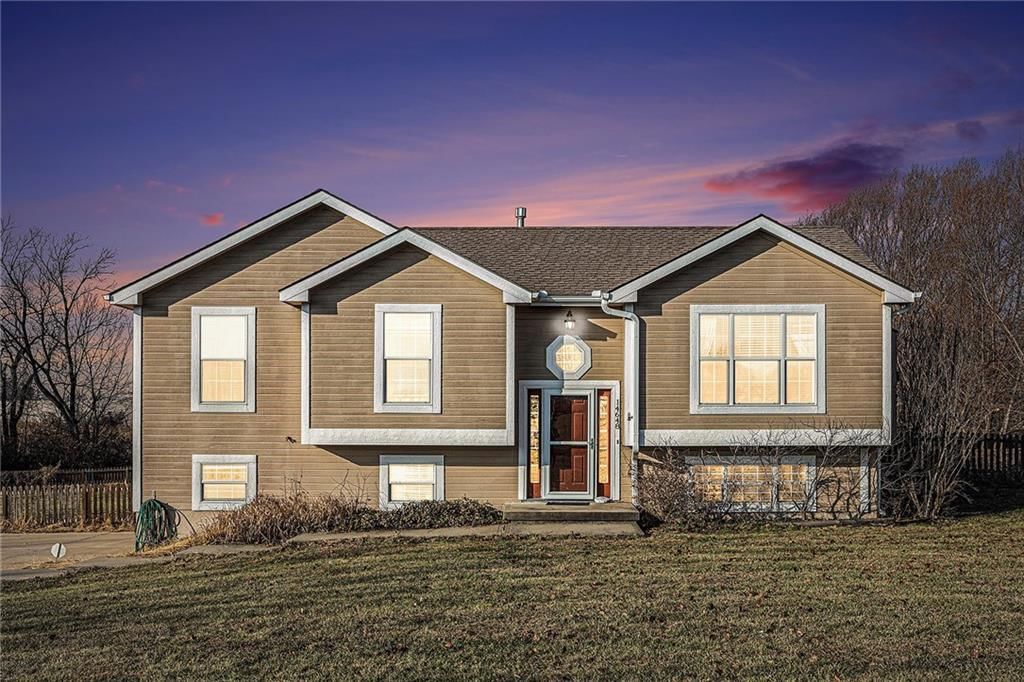 14648 Highway M N/A, Rayville, MO