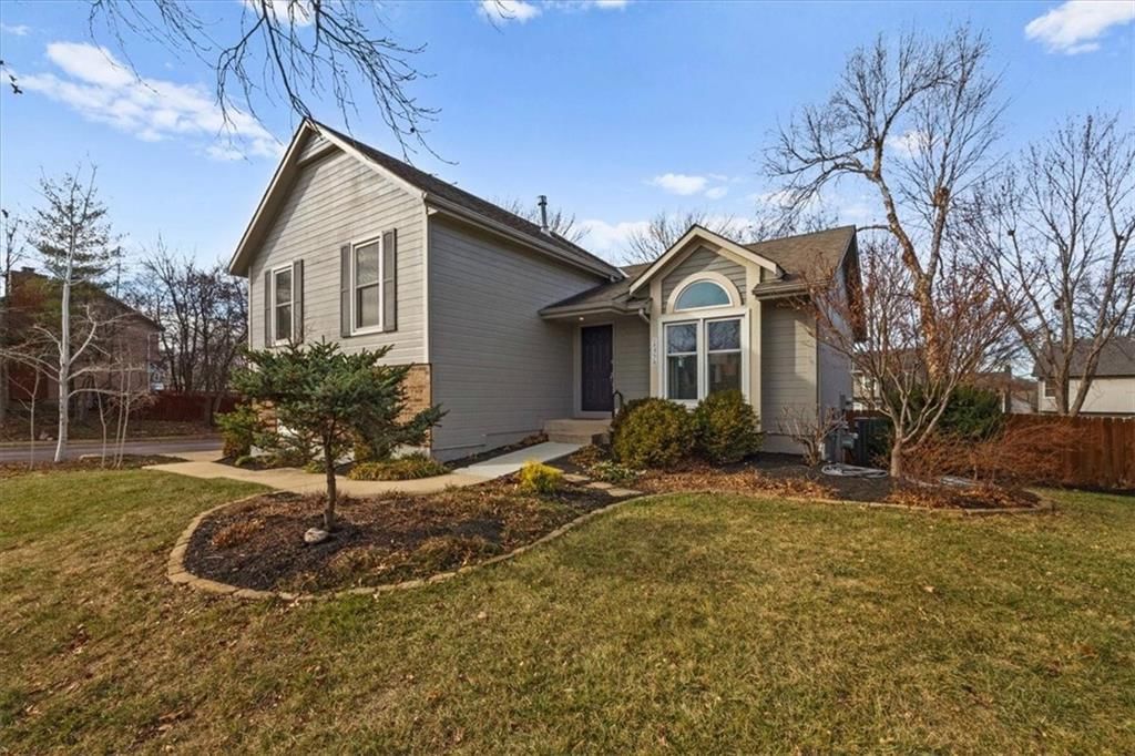 15778 Horton Street, Overland Park, KS