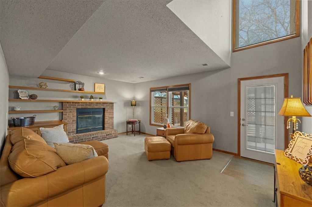 15778 Horton Street — photo 4