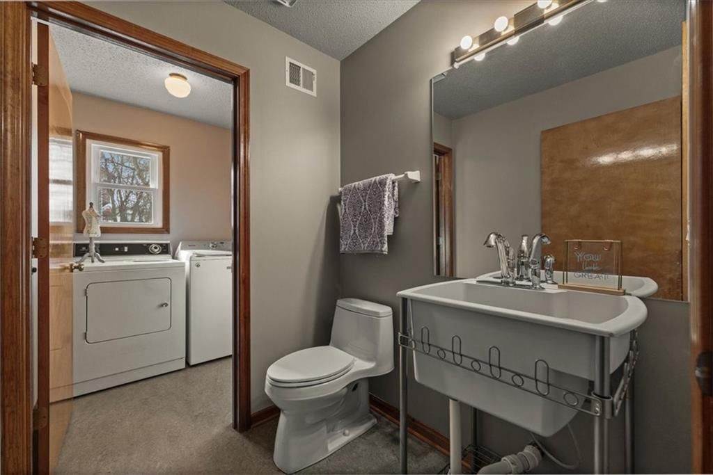 15778 Horton Street — photo 31